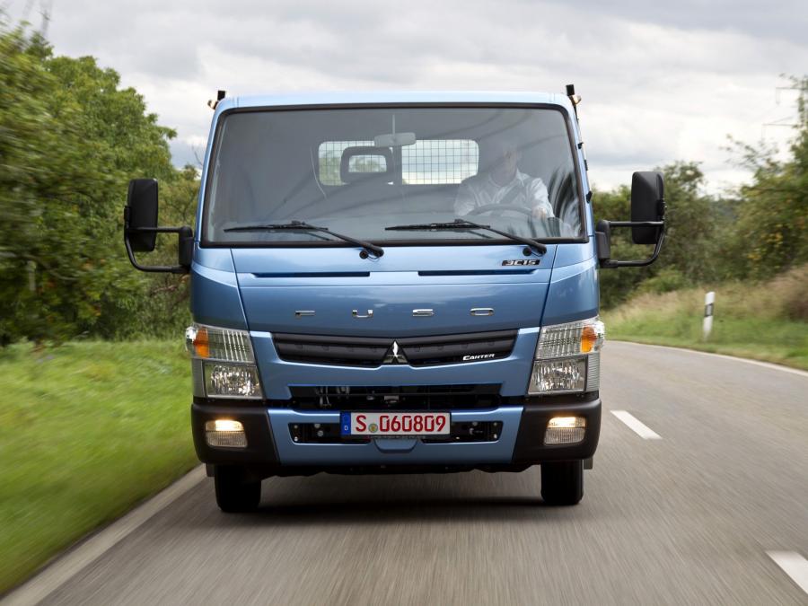  Mitsubishi Fuso Canter 2010 года  (фото 10 из 18)